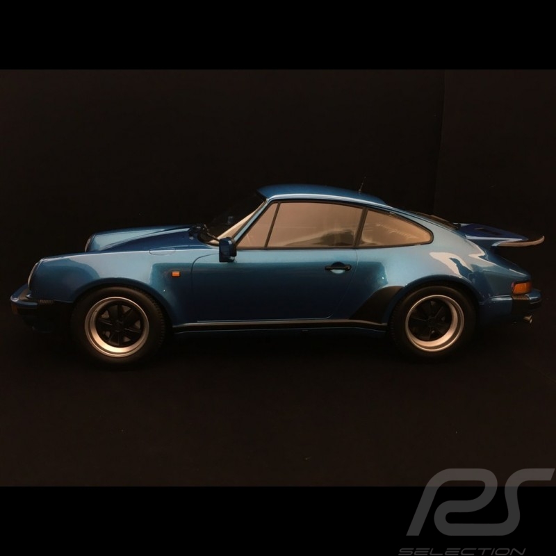 Porsche 911 (930) Turbo 1977 metallic blau 1/12 Minichamps 125066104