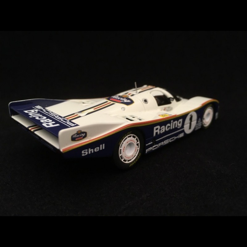 PORSCHE 962 C No 18 24H Le Mans (1986