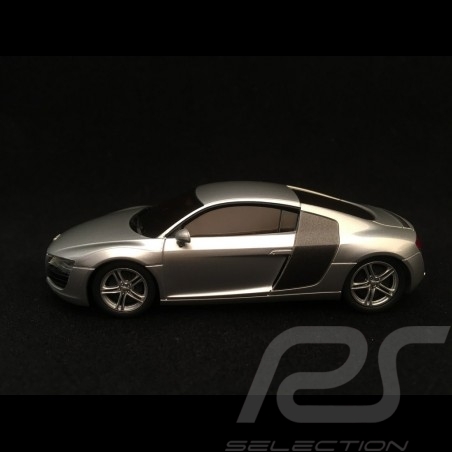 Audi R8 2006 Silver grey metallic 1/43 Kyosho DNX507S