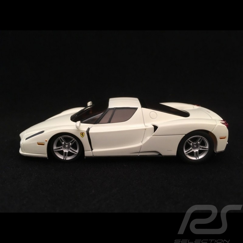 Ferrari Enzo weiß 1/43 Kyosho DNX501W
