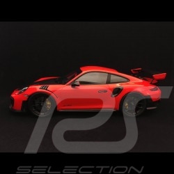 Porsche 911 GT2 RS typ 991 lavaorange / schwarz 1/18 Spark WAX02100036