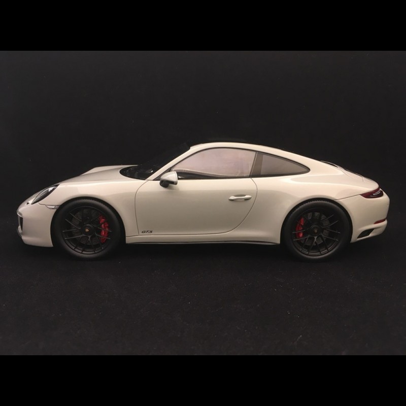 Porsche 911 Carrera GTS type 991 Mk II grey chalk 1/18 Spark
