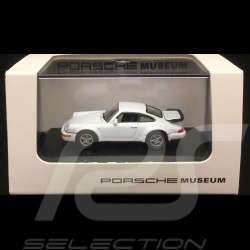 Porsche 911 Turbo type 964 blanche 1/87 Welly MAP02390142