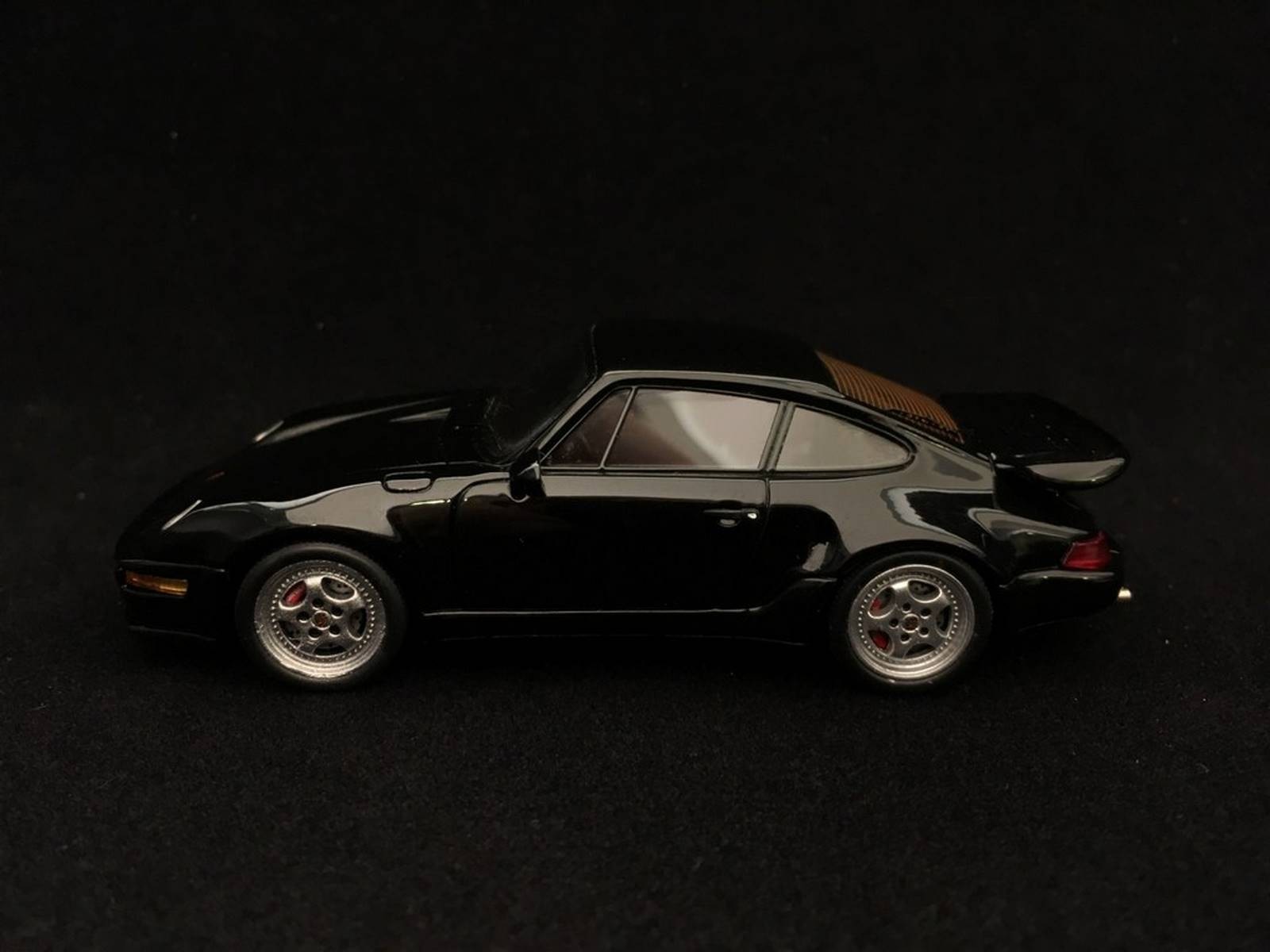 Porsche 911 Type 964 Turbo S Flachbau 1994 Black 1 43 Spark Pd Selection Rs