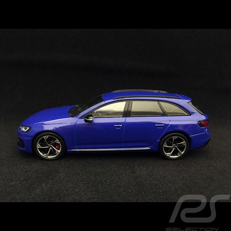 Audi RS 4 Avant 2017 nogaro blau 1/43 Spark 5011714231