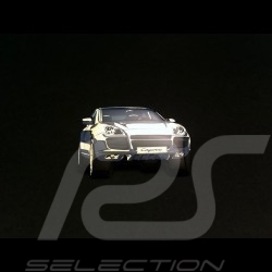 Pin Porsche doré