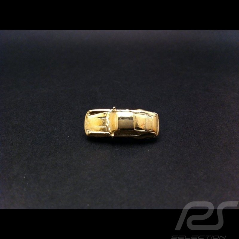 Porsche Pin 964 Golden colour