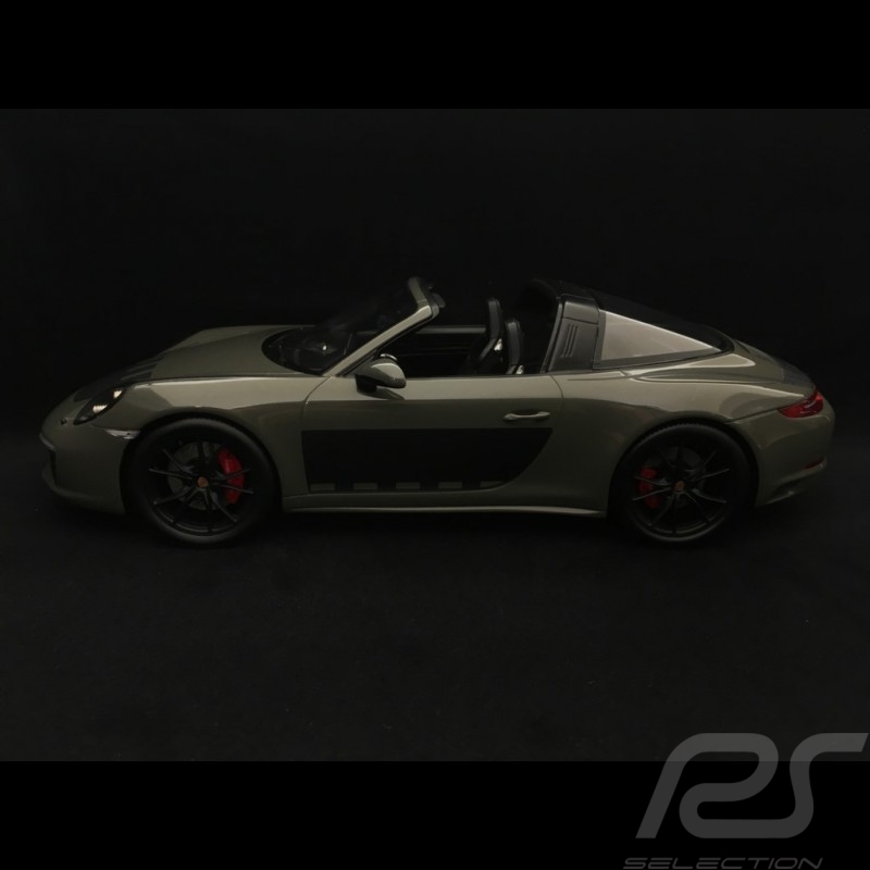 Porsche 911 Targa 4S type 991 2018 1/18 Spark WAX02100029 grise  grey grau