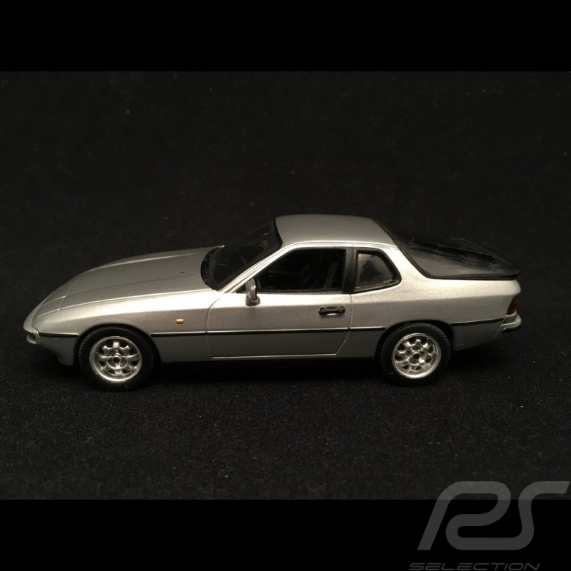 Porsche 924 1984 metallic silber grau 1/43 Minichamps 400062121