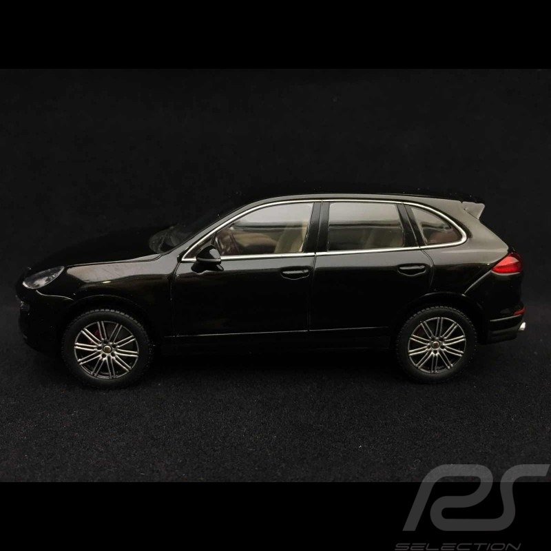Porsche Cayenne Turbo S type 958 2015 1/43 Minichamps WAP0200220E noir black schwarz 
