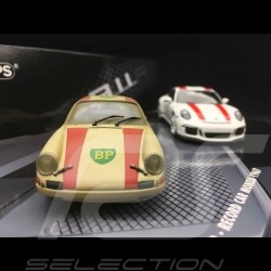 Set Porsche 911 R 1967 - 2016 " finish line " white  / red 1/43 Minichamps 412066220