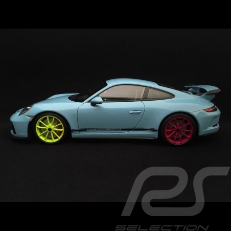 Porsche 911 type 991 GT3 Gulf blue 1/18 Minichamps WAX02100034