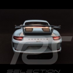Porsche 911 type 991 GT3 Gulf blau 1/18 Minichamps WAX02100034