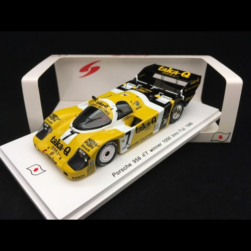 Porsche 956 winner 1000 km Fuji 1986 n°7 New Man 1/43 Spark SJ019