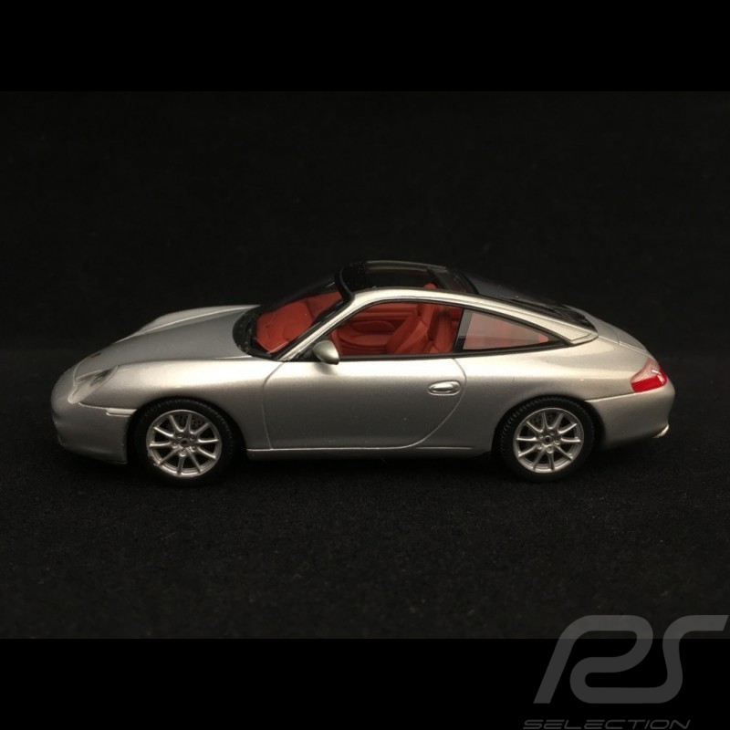 Porsche 911 Targa type 996 2001 gris argent métallisé metallic silver grey silbergrau 1/43 Minichamps WAP020SET06