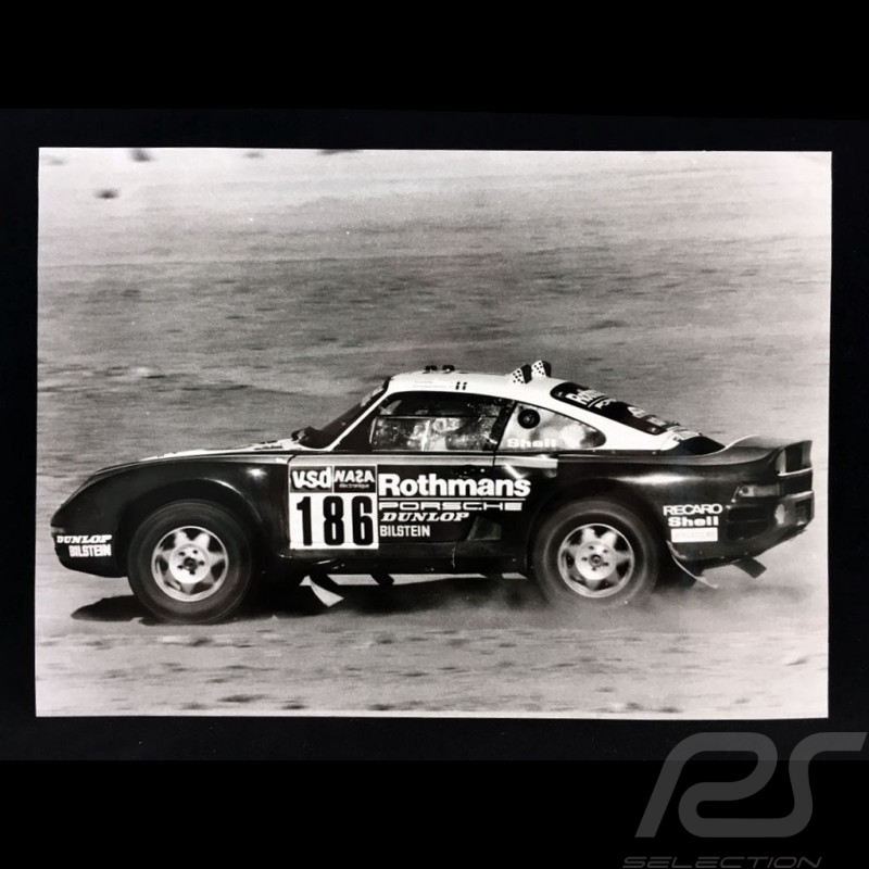 Photo Porsche 959 Paris-Dakar 1986 black and white