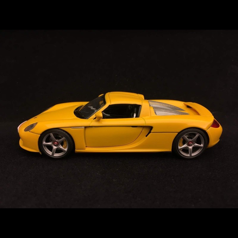 Porsche Carrera GT 2003 Speed yellow 1/43 Autoart 58044