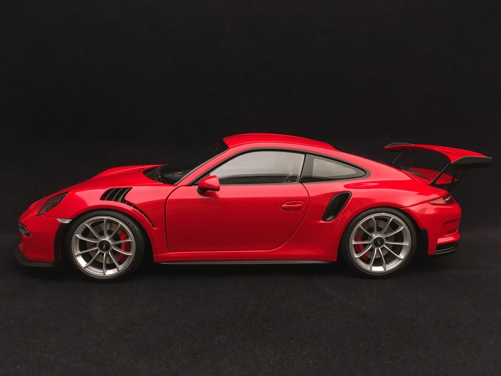 autoart gt3 rs