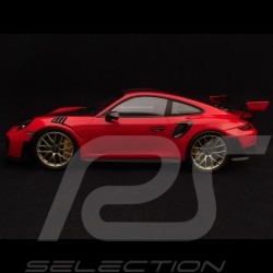 Porsche 911 GT2 RS type 991 Weissach Package 1/18 Spark WAX02100037 rouge / noir red / black rot / schwarz