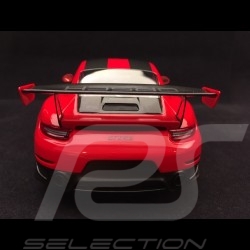 Porsche 911 GT2 RS type 991 Weissach Package 1/18 Spark WAX02100037 rouge / noir red / black rot / schwarz