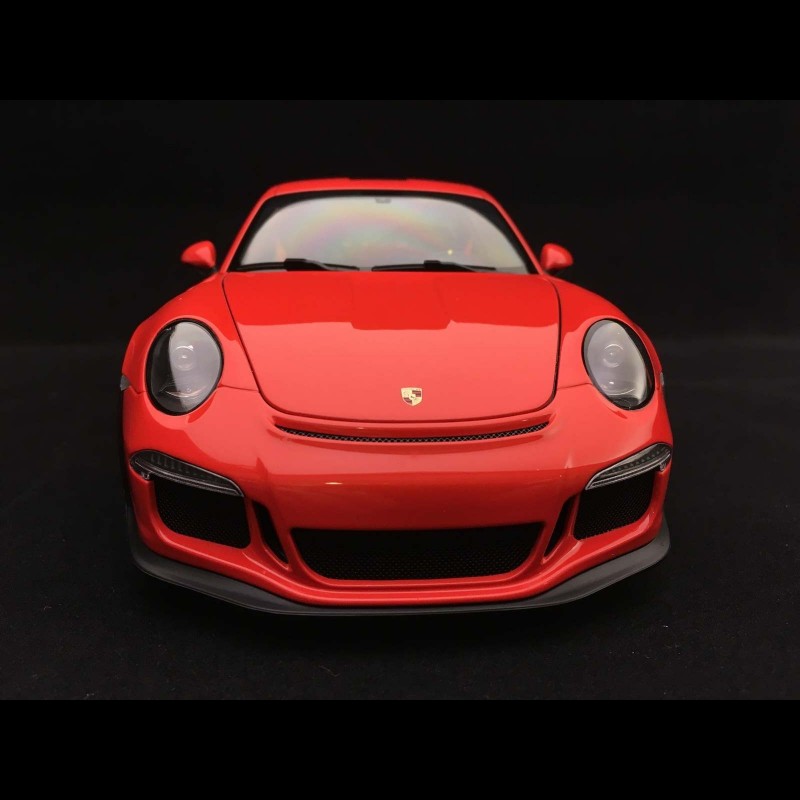 オートアート　ポルシェ911 GT3 RS Amazon.com: AUTOart 1/18 911 991-2 GT3 RS Weissach Package 2019