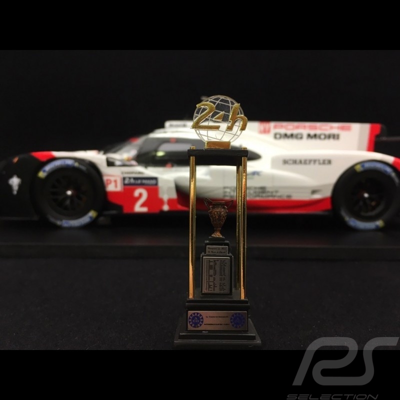 Porsche 919 Hybrid  Vainqueur Winner Sieger Le Mans 2017 n° 2 LMP1 1/18 Spark 18LM17