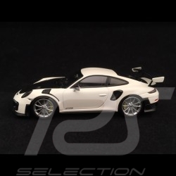 Porsche 911 GT2 RS typ 991 mark II weiß / kohlenstoff 1/43 Minichamps CA04318004