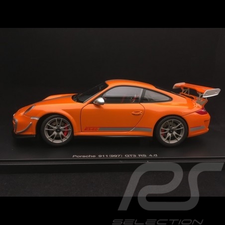 Porsche 911 GT3 RS 4.0 type 997 phase II 2012 orange 1/18 Autoart 78148
