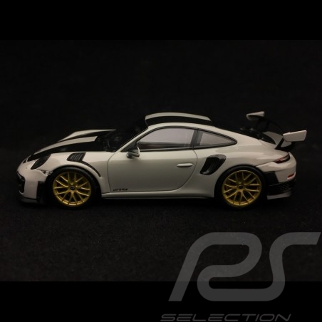 Porsche 911 GT2 RS typ 991 mark II Weissach kreide grau / kohlenstoff 1/43 Minichamps 410067220