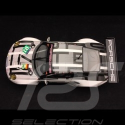 Slot car Porsche 911 RSR 24h Le Mans 2016 n° 91 Manthey 1/32 Scalextric C3944