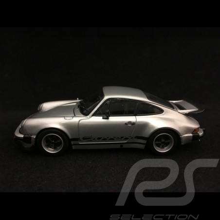 1:43 Kyosho Porsche 911 Carrera 2.7 silver 1975