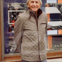 Gentleman driver quilted Leather jacket Derek Bell signature taupe - men