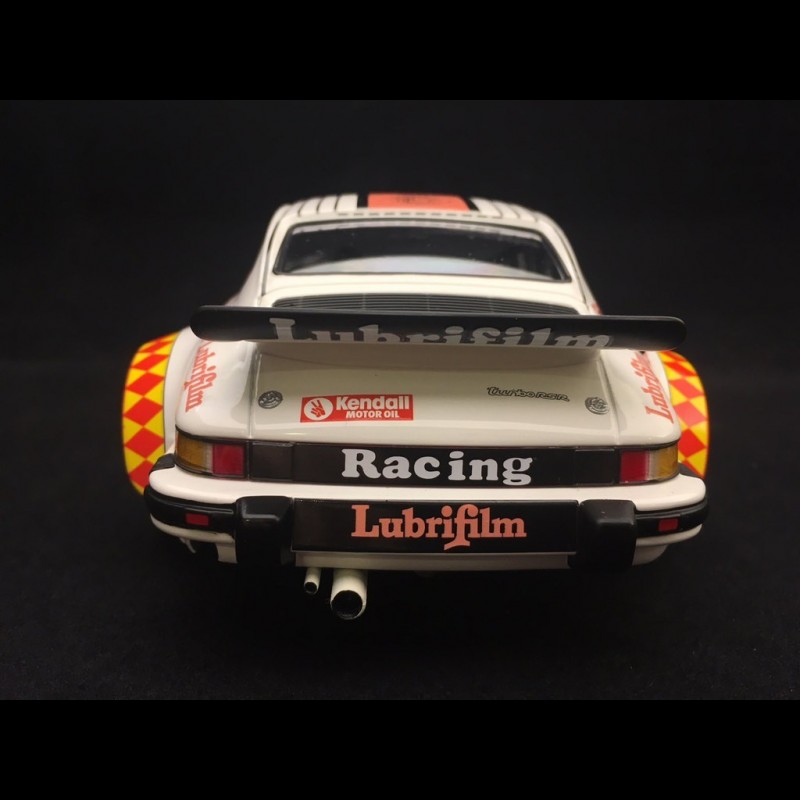 Porsche 934 3.0L Turbo Lubrifilm N°82 – 24h Du Mans 1979 – Échelle 1/18 – Spark Blanc