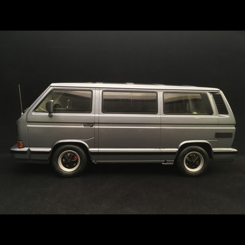 Volkswagen Westfalia 1/18スケール ミニカー 新品】ミニカー 1/18 ポルシェ B32 based on VW T3 1984