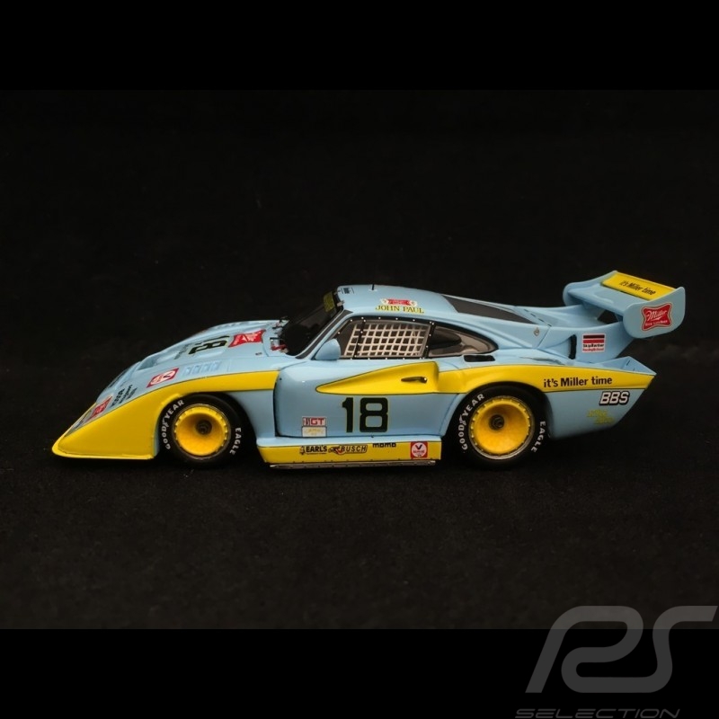 Porsche 935 JLP3 winner Road Atlanta 1982 n° 18 Miller 1/43 Spark US035
