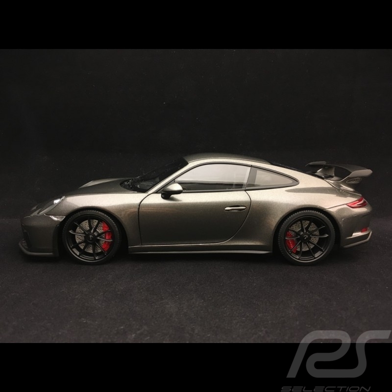 Porsche 911 GT3 type 991 mk II 2018 agate grey metallic 1/18 Minichamps 113067034