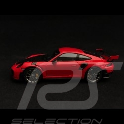 Porsche 911 GT2 RS type 991 guards red / black 1/43 Spark S7623