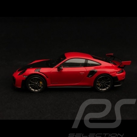 Porsche 911 GT2 RS type 991 rouge indien / noir 1/43 Spark S7623 guards red indischrot