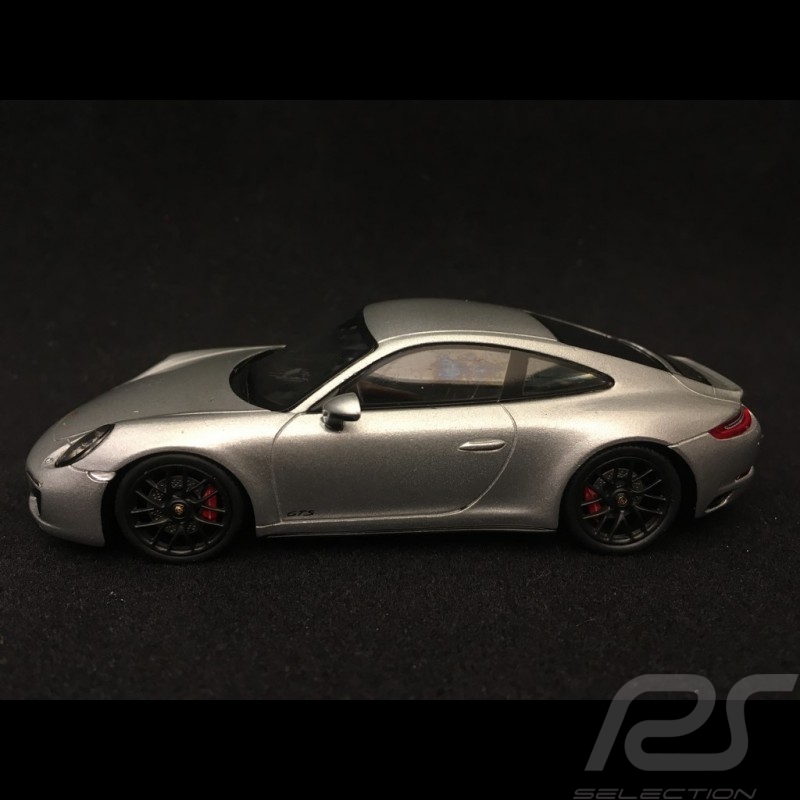 Porsche 911 Carrera 4 GTS type 991 Mk II silbergrau 1/43 Spark S7621