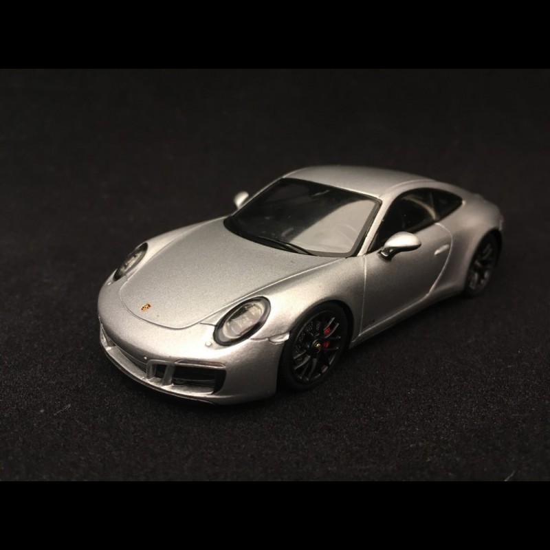 Porsche 911 Carrera 4 GTS type 991 Mk II 2017 silver grey 1/43