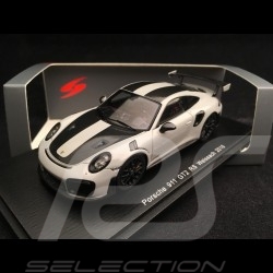 Porsche 911 GT2 RS type 991 Weissach Package chalk grey / black 1/43 Spark S7624