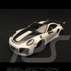 Porsche 911 GT2 RS type 991 Weissach Package chalk grey / black 1/43 Spark S7624