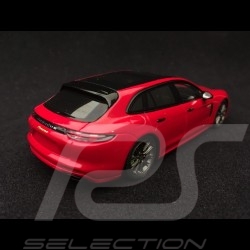 Porsche Panamera 4 e-hybrid Sport Turismo carmine red / black 1/43 Spark S7616