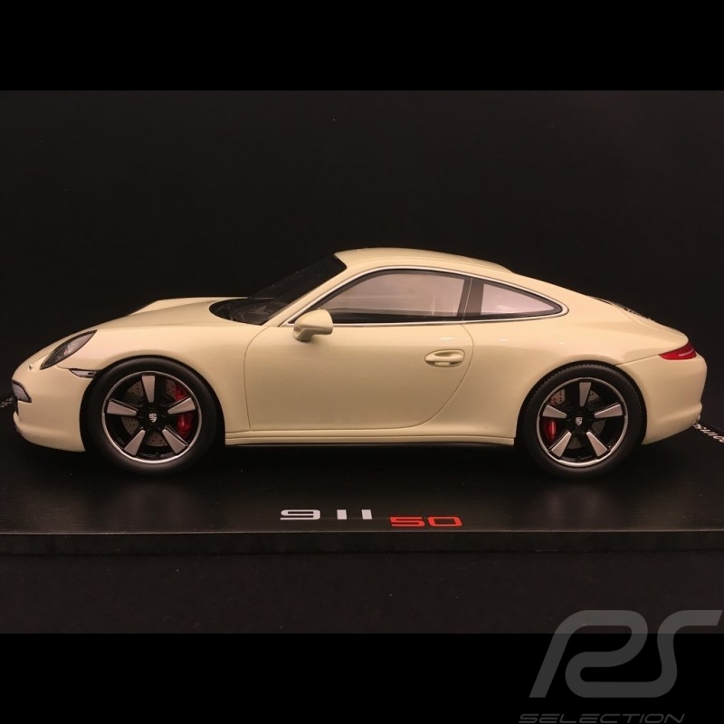 Porsche 911 type 991 Carrera S 50 years geyser grey 1/18 Spark 18SP065