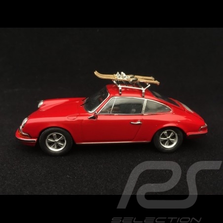 Porsche 911 2.2 S with skis on top 1970 guards red 1/43 Schuco 450258700