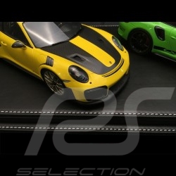 1/12 showcase for Porsche model black base / alu surround premium quality