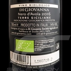 Flasche rote Wein Umberto Porsche Museum Terre Siciliane Nero d'Avola 2016