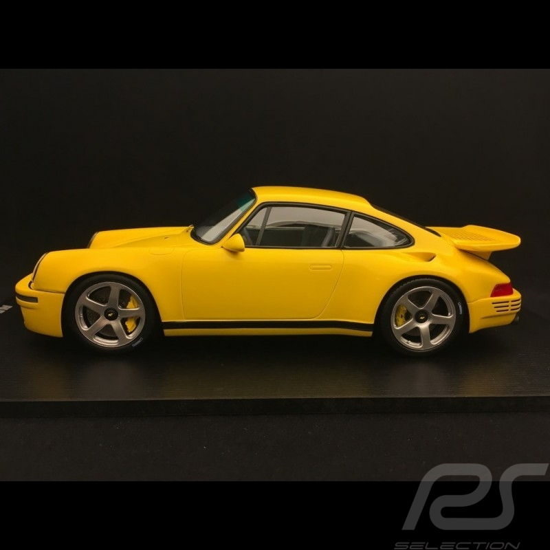 RUF CTR 2017 gelb 1/18 Spark 18S255