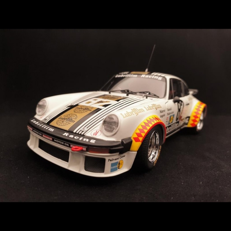 Porsche 934 RSR n°82 winner 24h Le Mans 1979 1/18 Exoto RLG19091