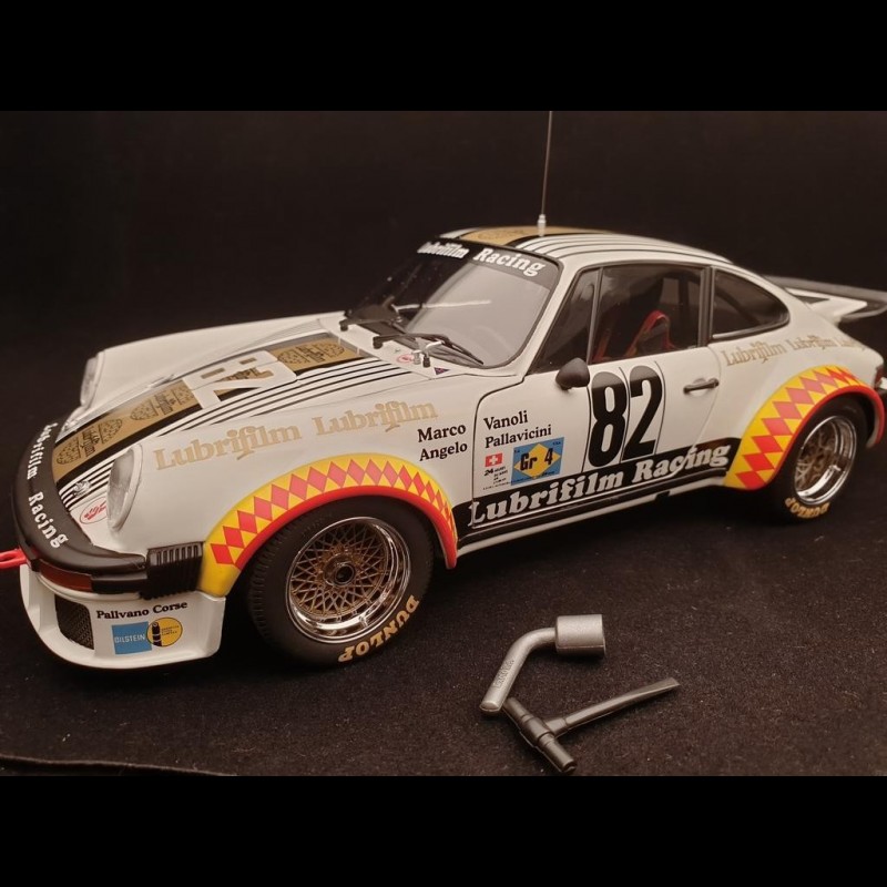 Porsche 934 RSR n°82 winner 24h Le Mans 1979 1/18 Exoto RLG19091
